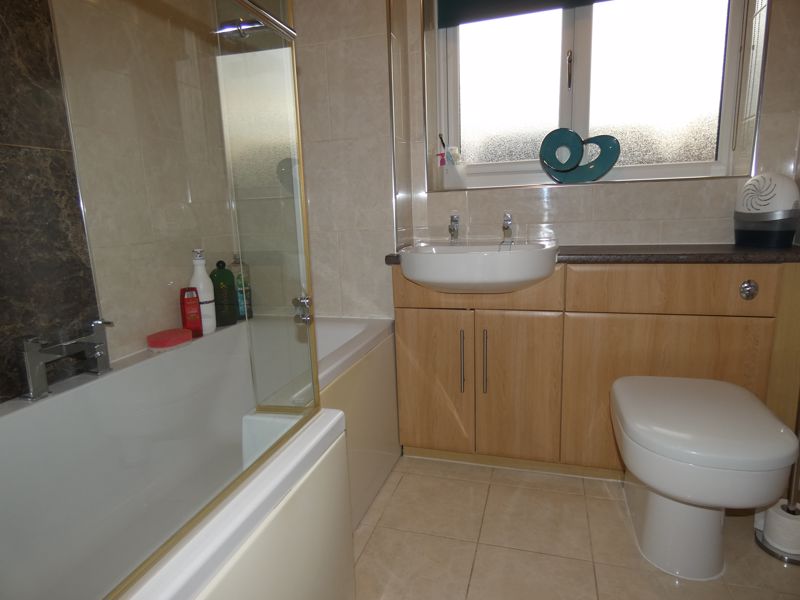 Family Bathroom- click for photo gallery